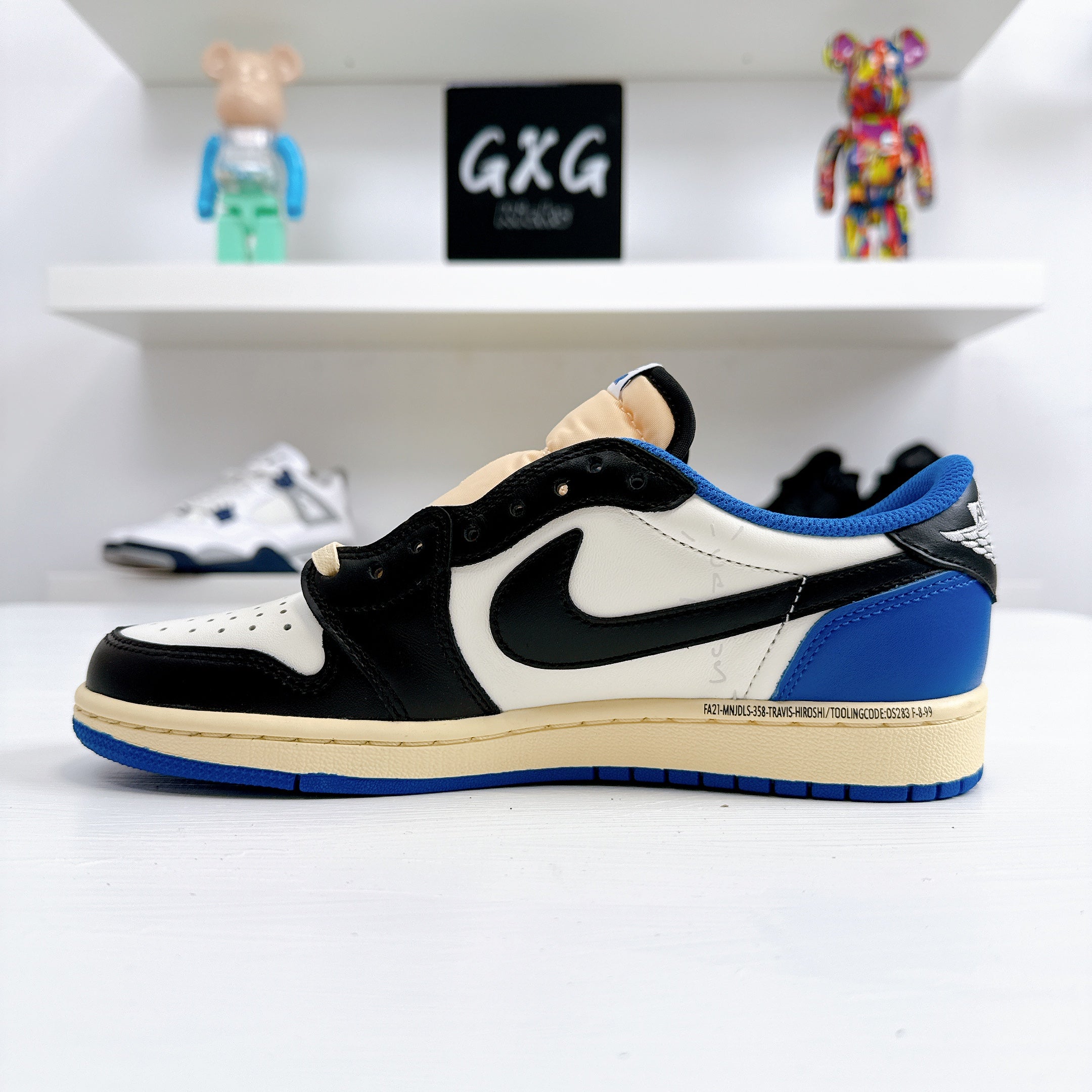 AJ1 Low Travis Scott Fragment