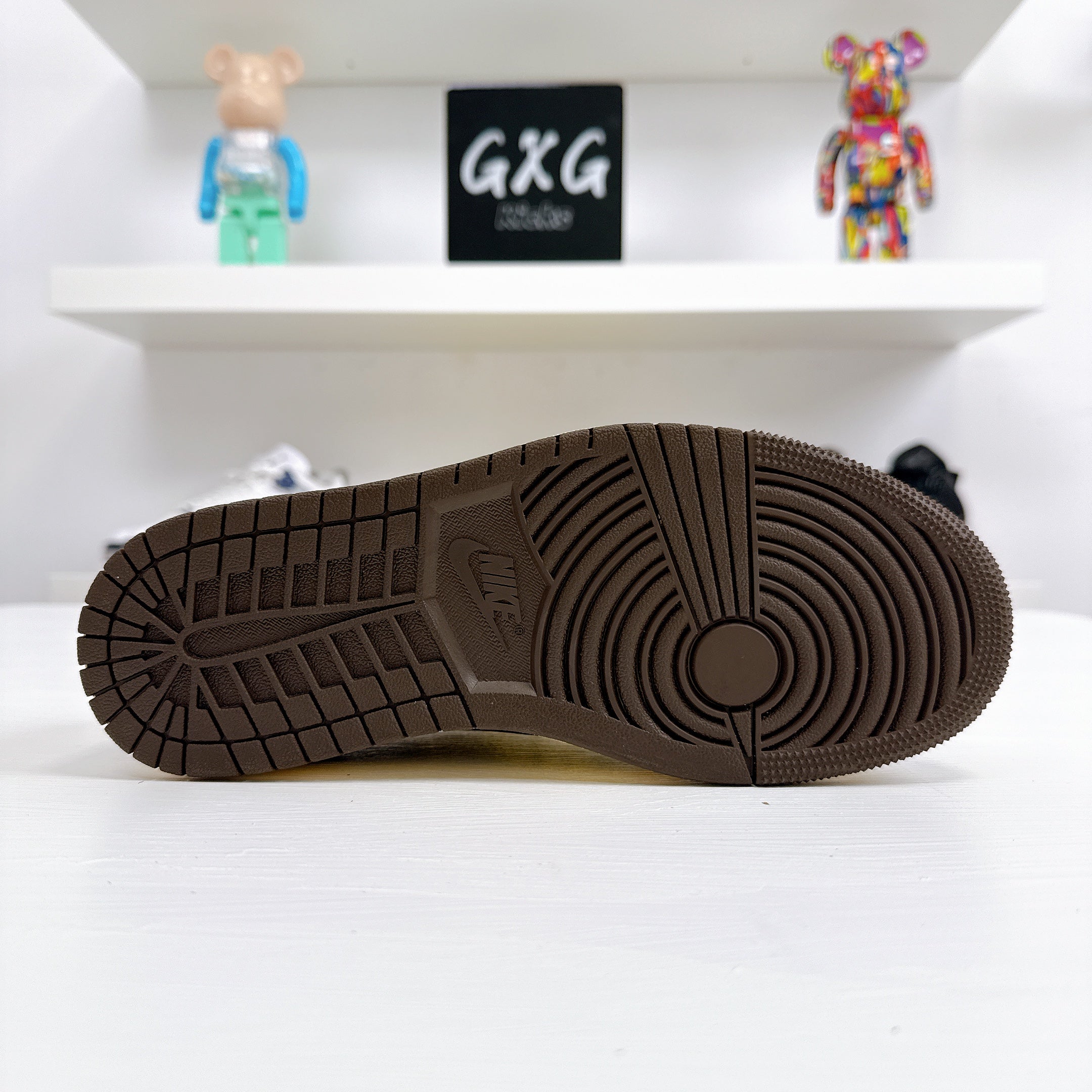 AJ1 Low Travis Scott Dark Mocha