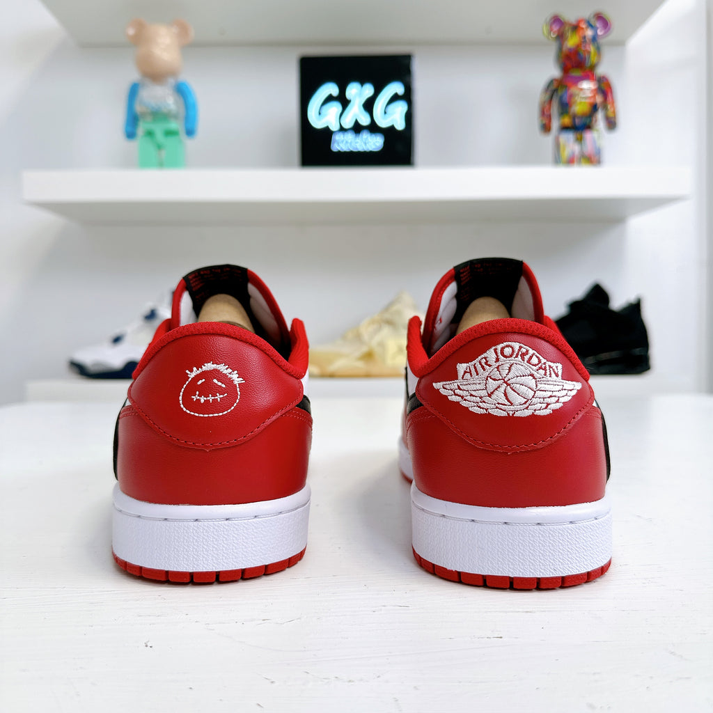 Air Jordan 1 Retro Low OG "Chicago"