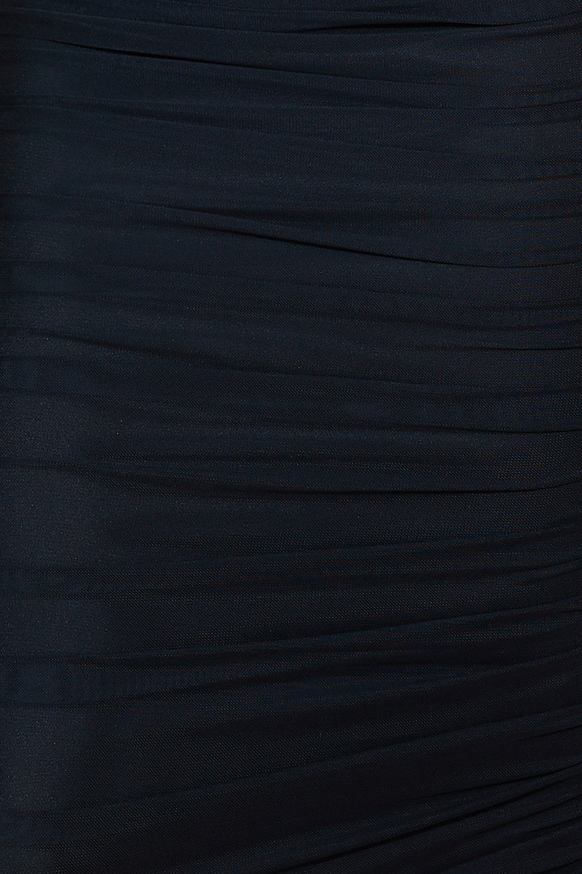 Middle Of Things Midi Dress Black