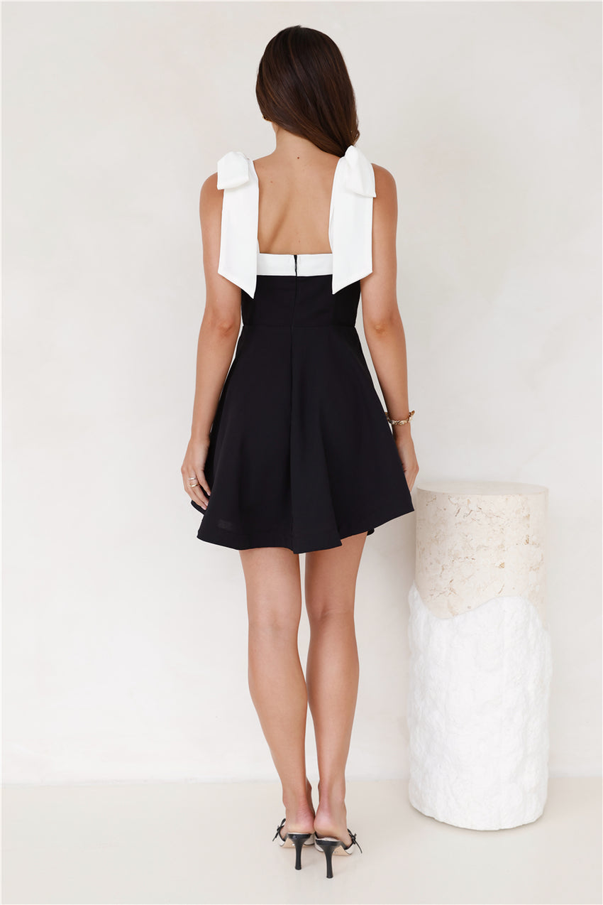 Sunday Nights Mini Dress Black