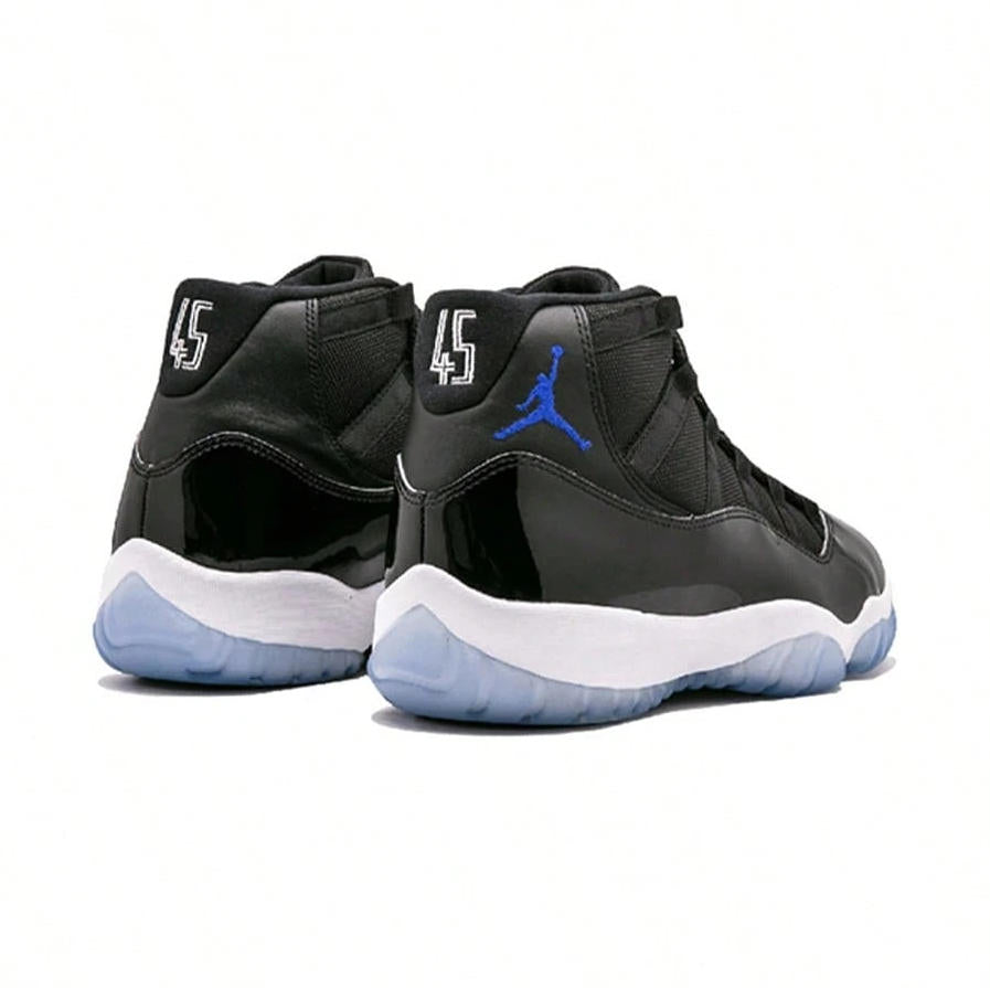 Air Jordan 11 Retro 'Space Jam' 2016