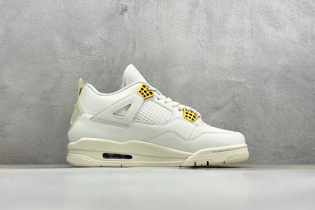 Air Jordan 4 Retro ‘Metallic Gold’ Women's (2024)