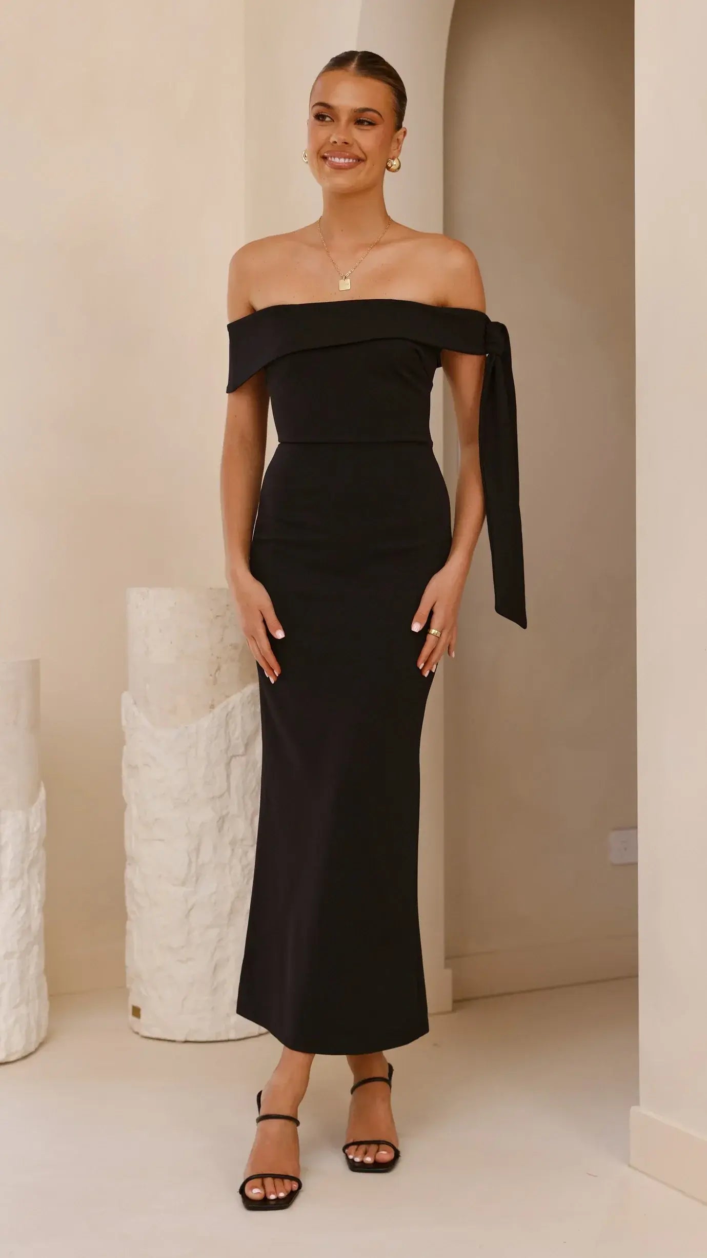 Halen Off Shoulder Midi Dress - Black